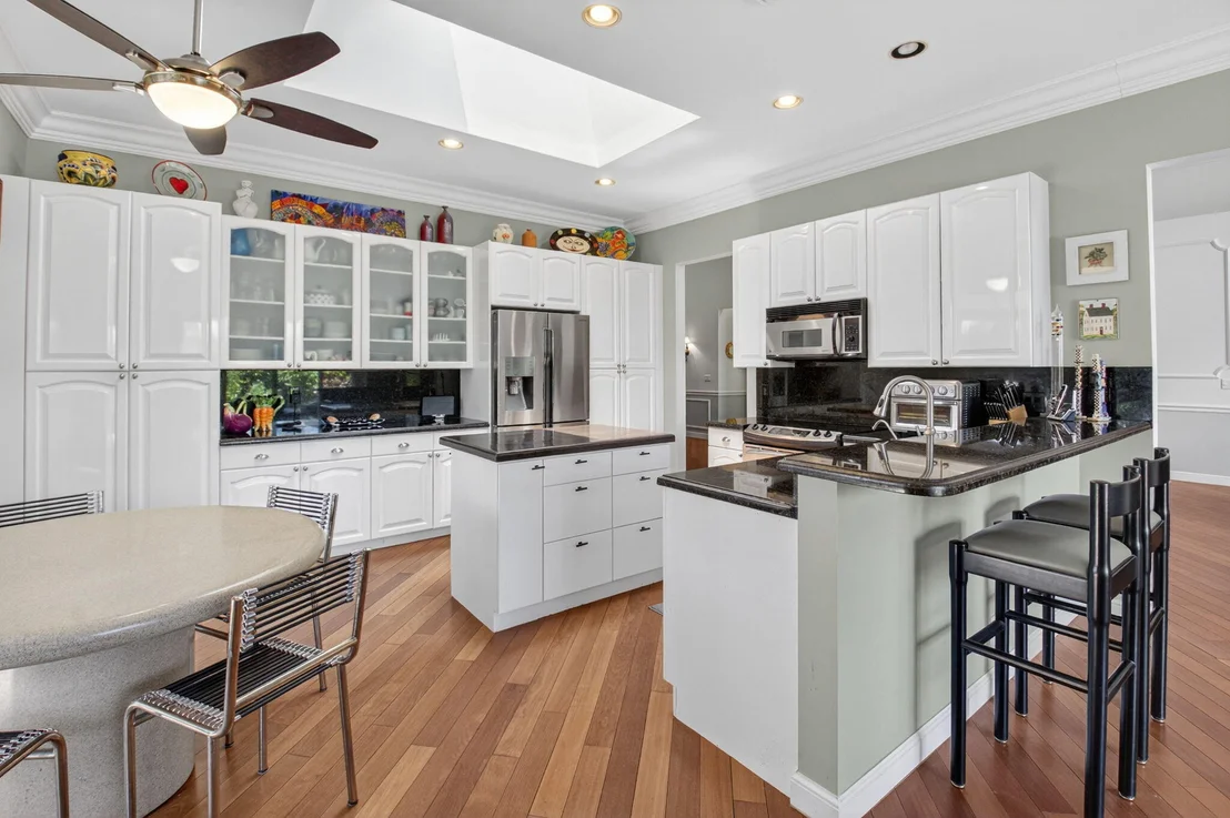 Photo of 2374 NW 23rd Road