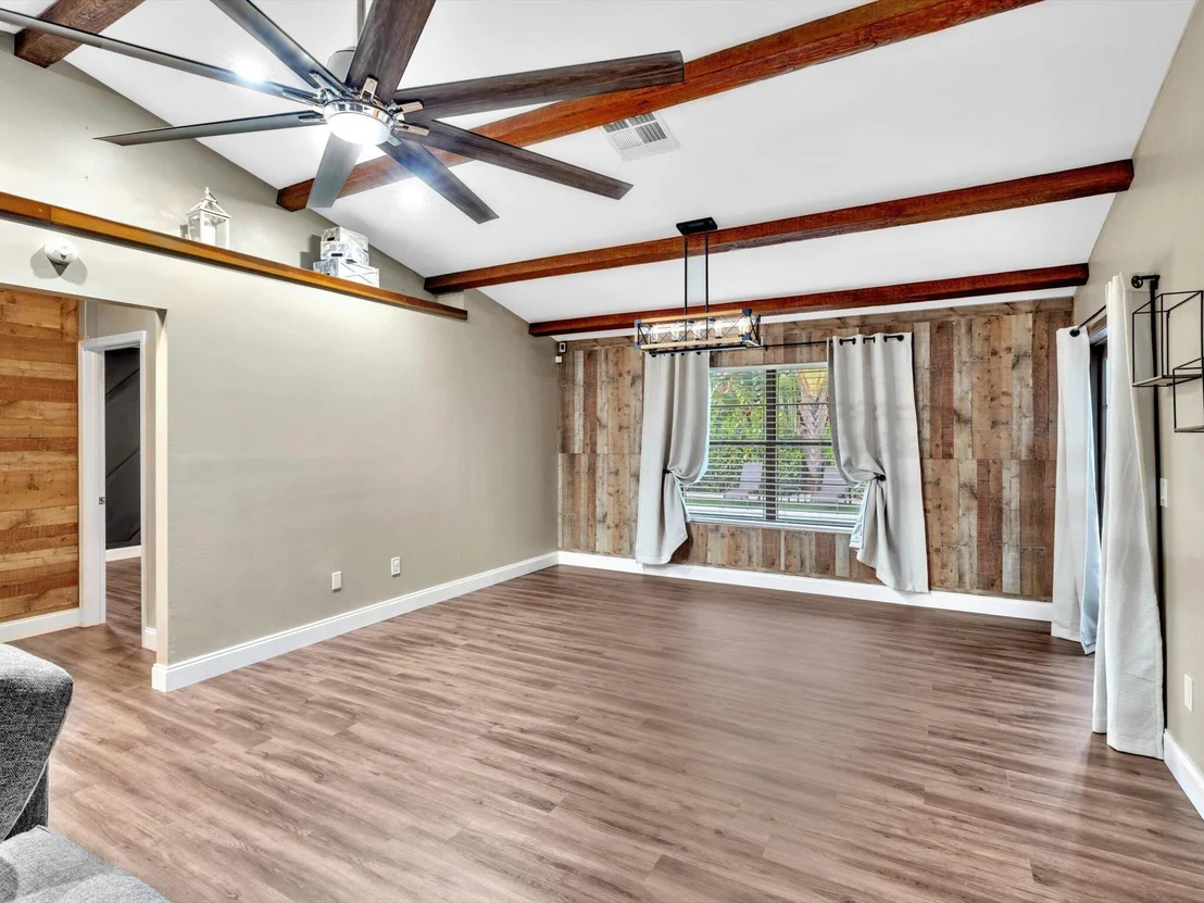 Photo of 9220 Lawrence Road