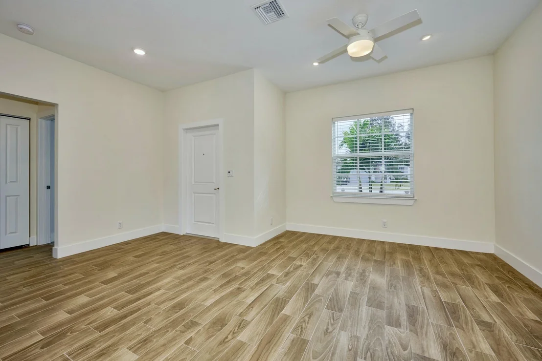 Photo of 2037 Bridgehampton Terrace