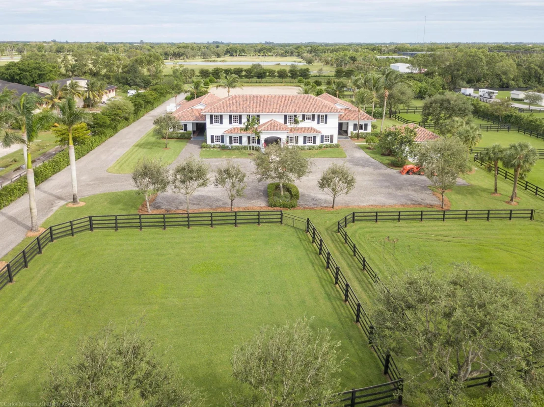 Photo of 4700 Stables Way