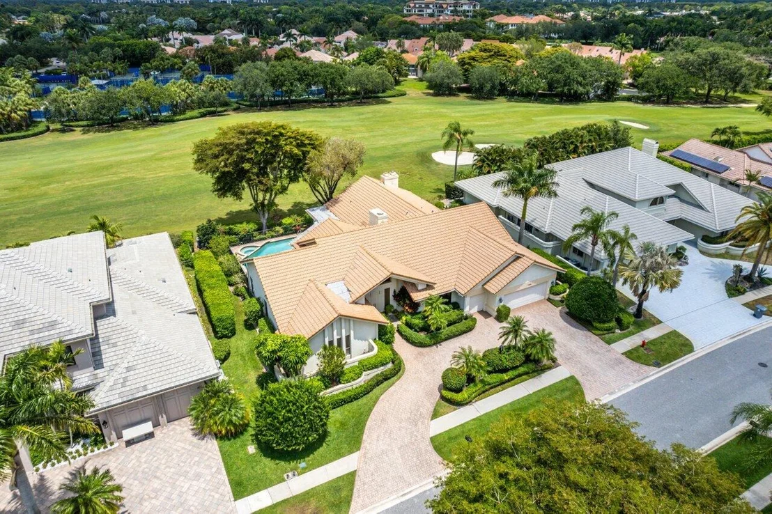 Photo of 7283 Mandarin Drive