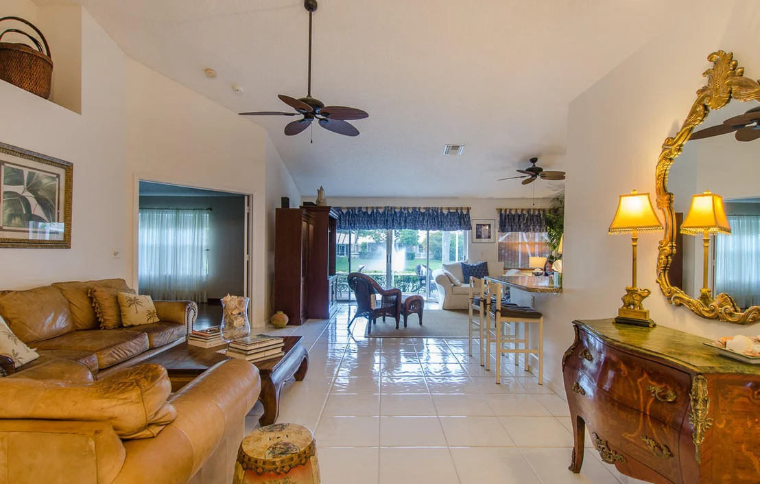 Photo of 5512 Grande Palm Circle