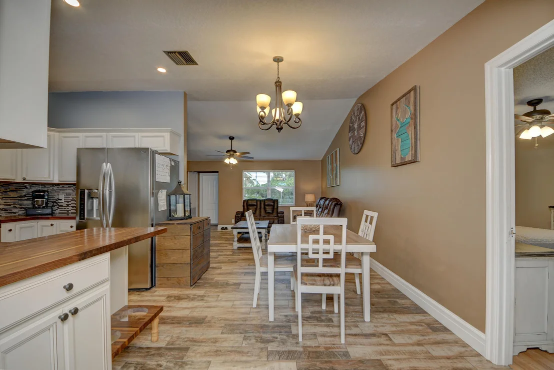 Photo of 6424 SE Thomas Drive