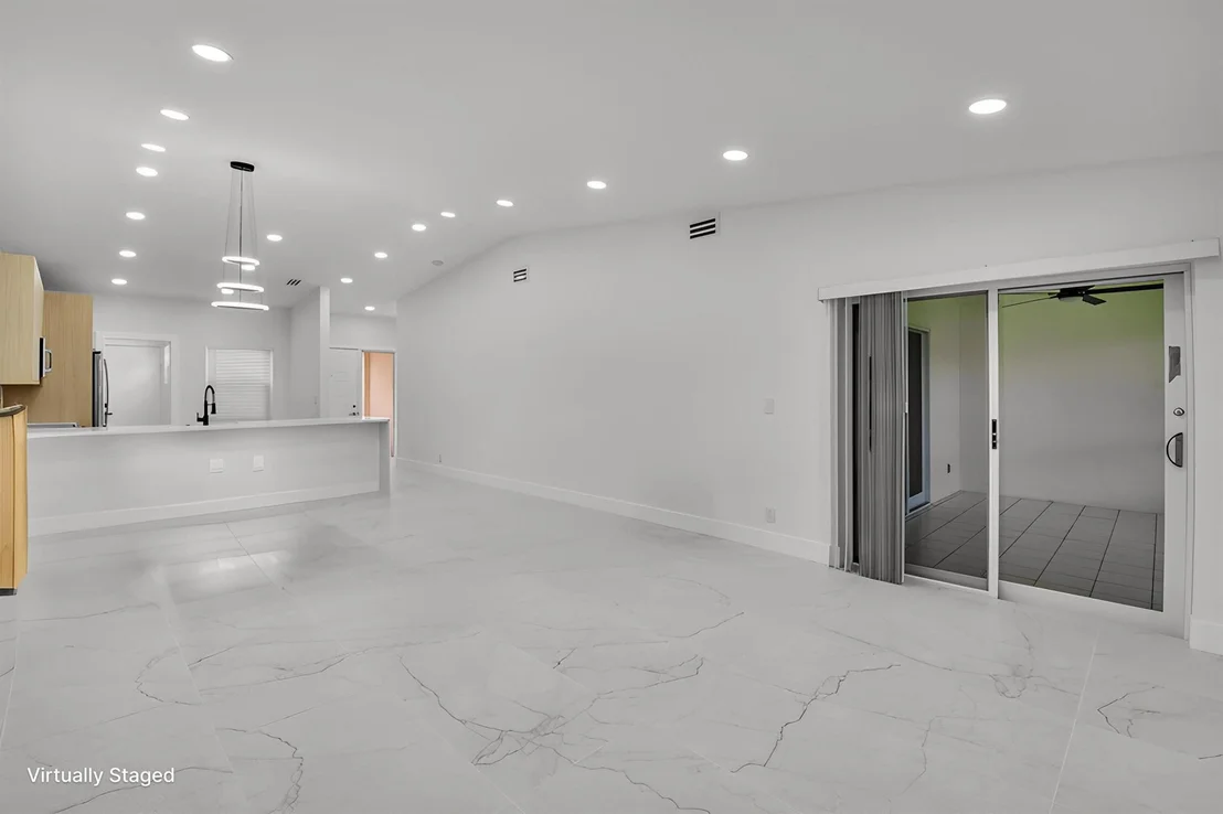 Photo of 8269 Springtree Road