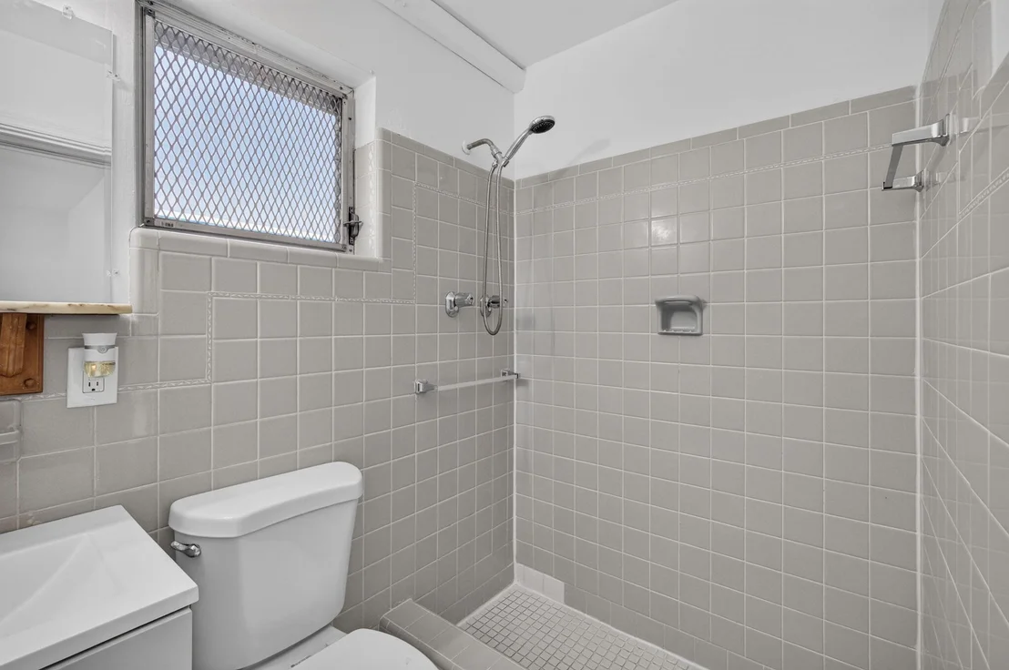 Photo of 304 Cypress Drive
