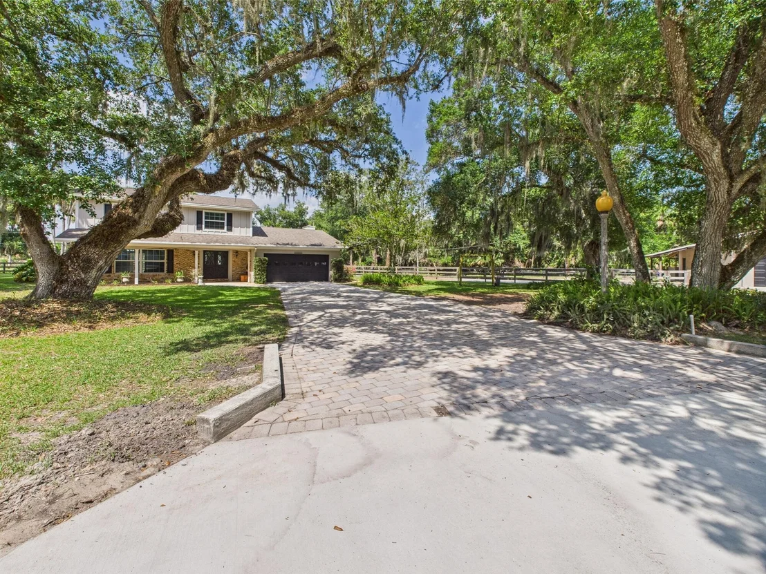Photo of 2045 SW 18th Lane
