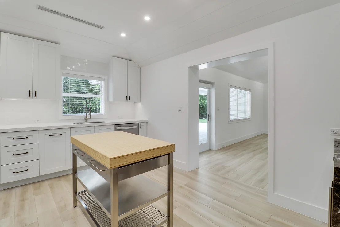 Photo of 2665 Oak Drive