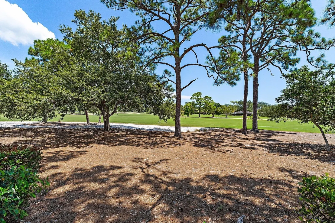 Photo of 86 Golfview Drive