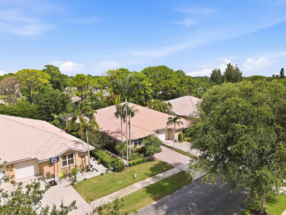 Photo of 368 W Coral Trace Circle