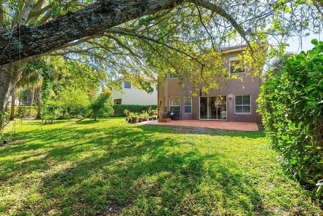 Photo of 1063 Grove Park Circle