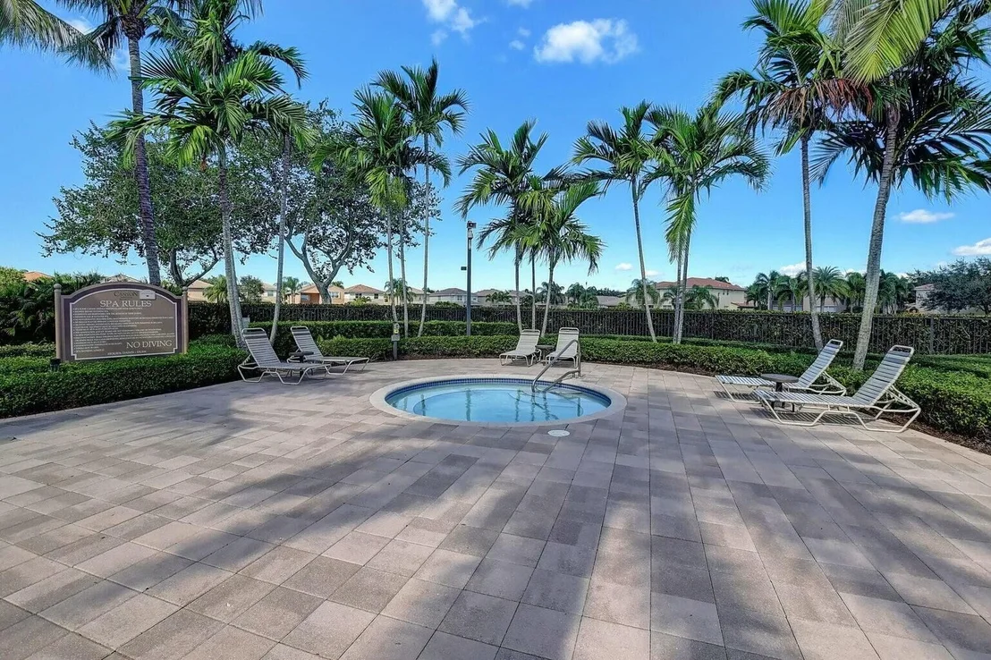 Photo of Unit 8082 at 8082 Emerald Winds Circle
