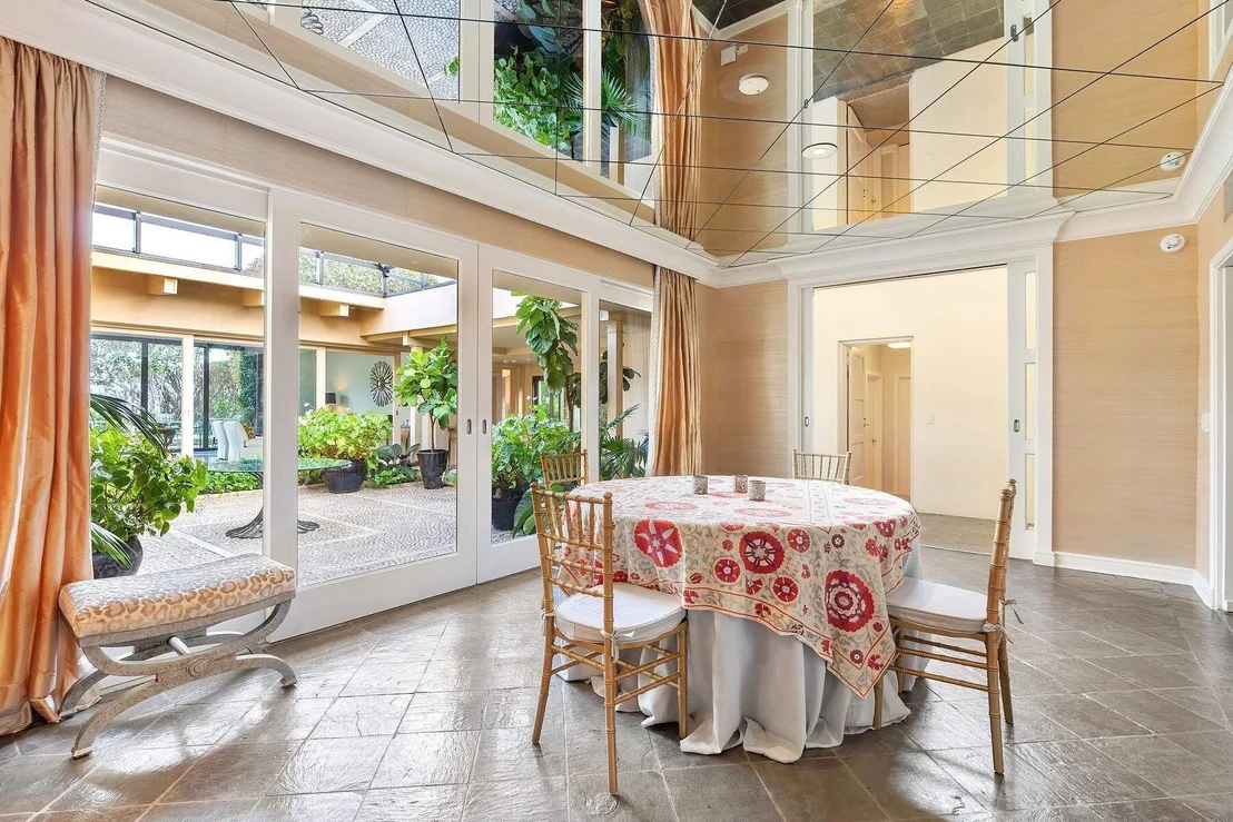 Photo of 748 Island Drive