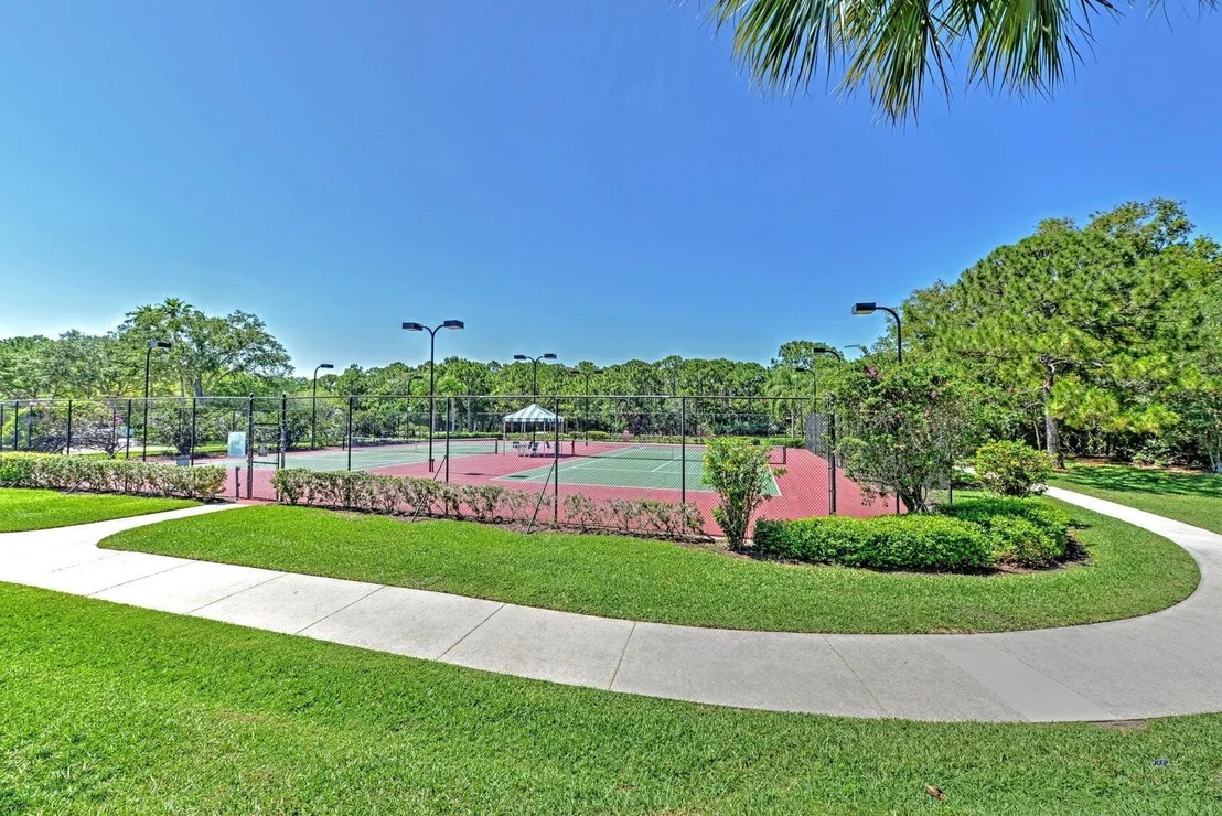 Photo of 7172 SE Seagate Lane