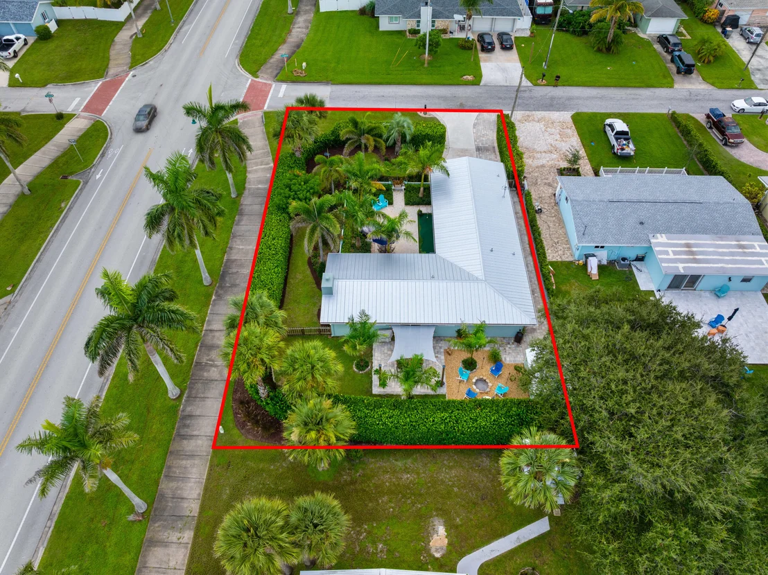 Photo of 1920 Jacaranda Drive