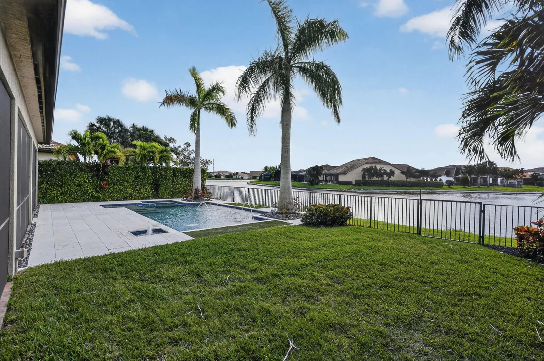 Photo of 114 Indigo River Point