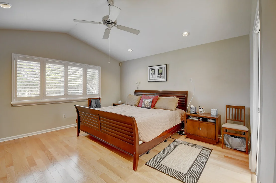 Photo of 5338 NW 26th Circle S