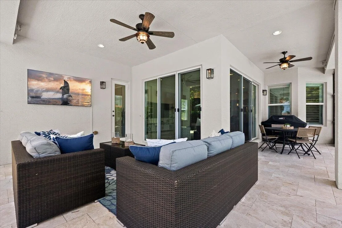 Photo of 11091 Rockledge View Drive