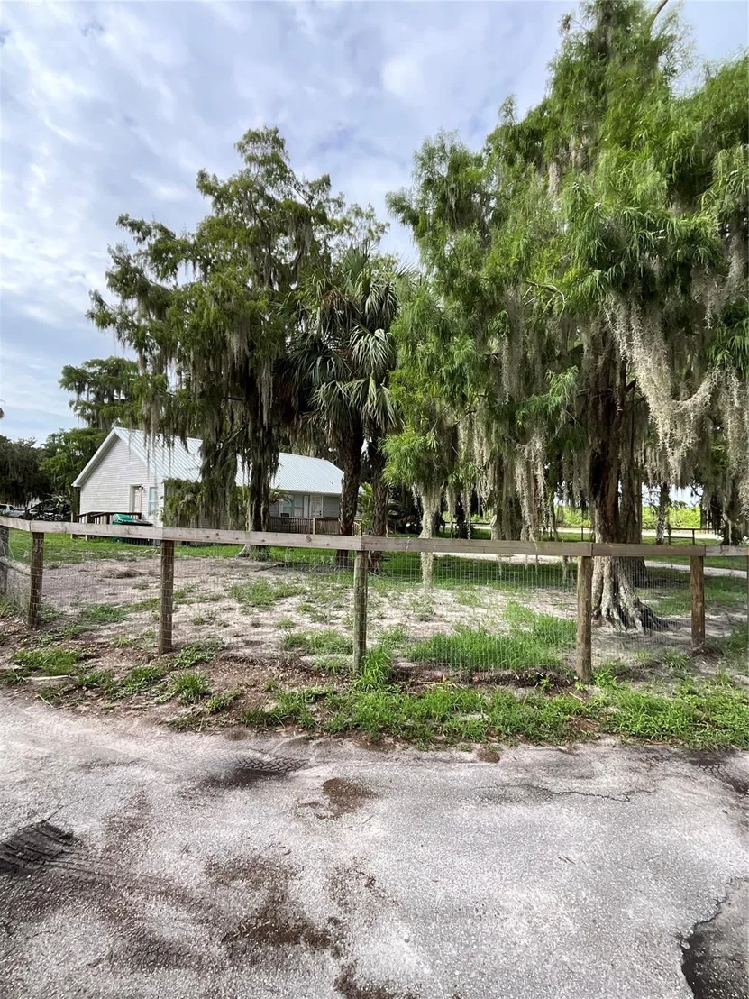 Photo of 11793 Us Highway 441