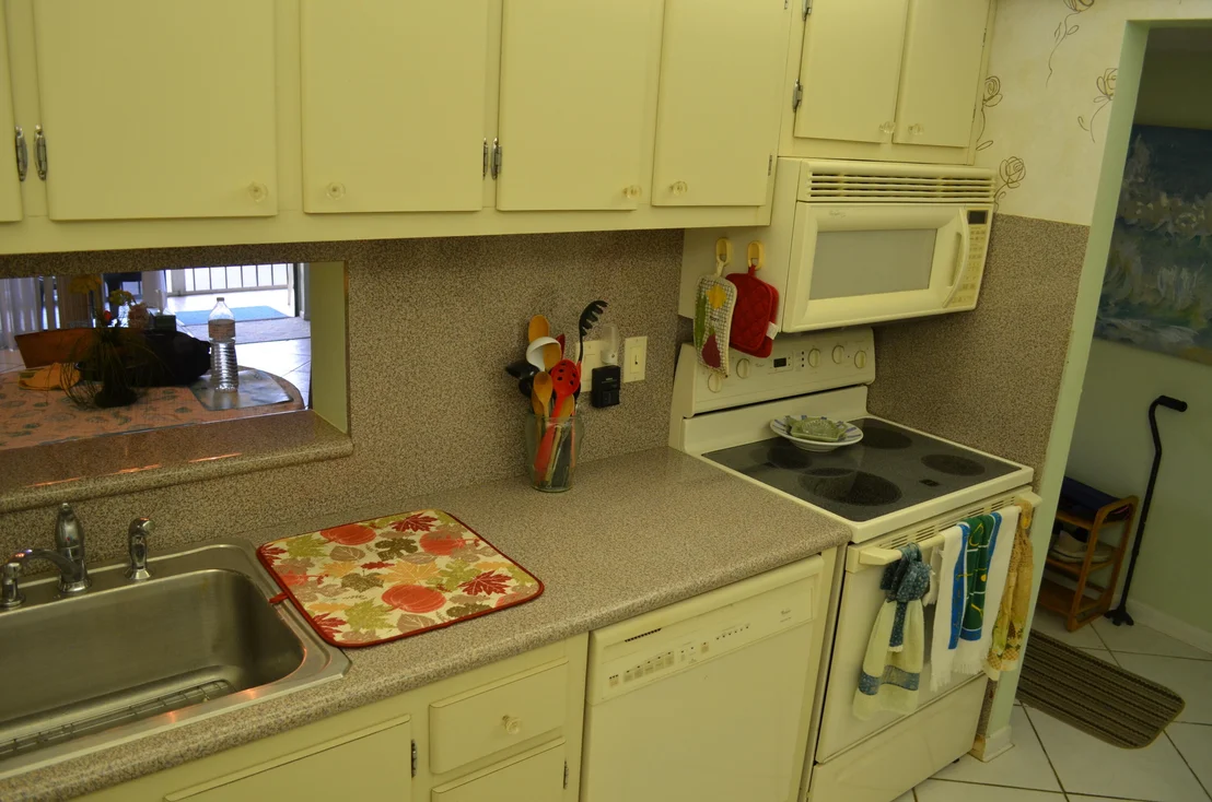 Photo of Unit 224 at 5190 Las Verdes Circle