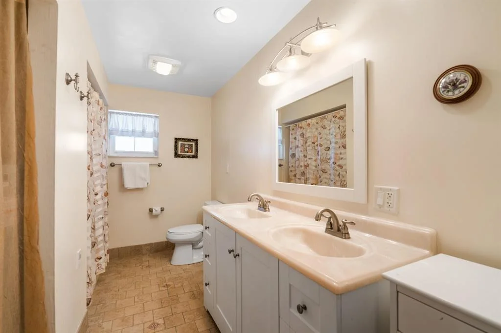 Photo of 841 Quail Road