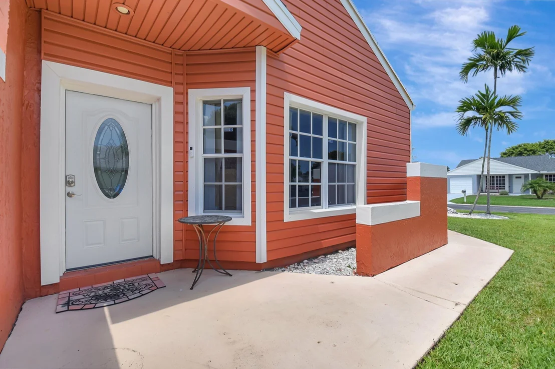 Photo of 8687 Spring Valley Drive