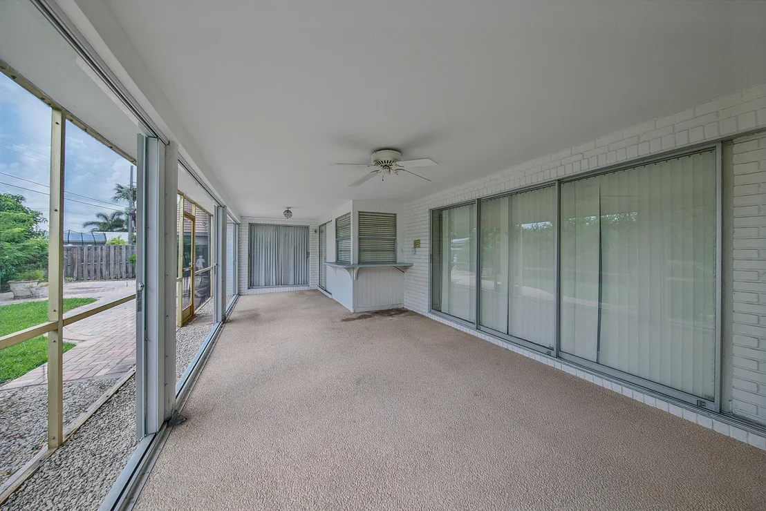 Photo of 4141 NE 23RD Avenue