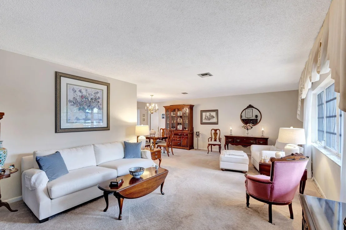 Photo of 86 W Coconut Drive