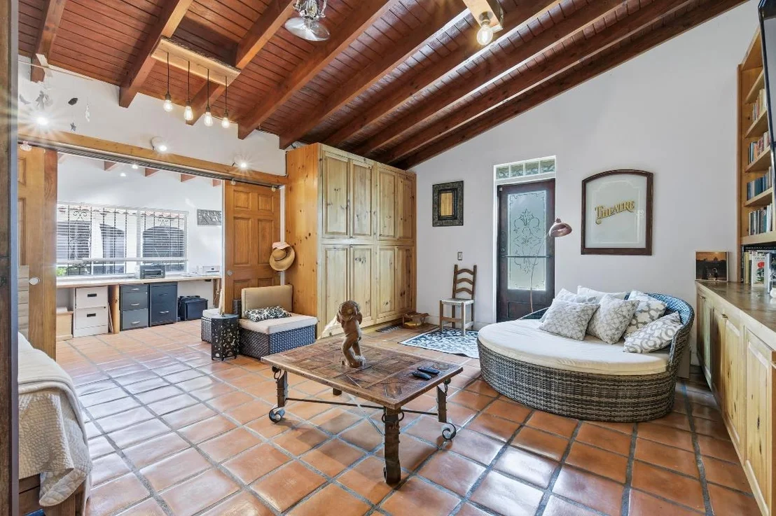 Photo of 281 Granada Road