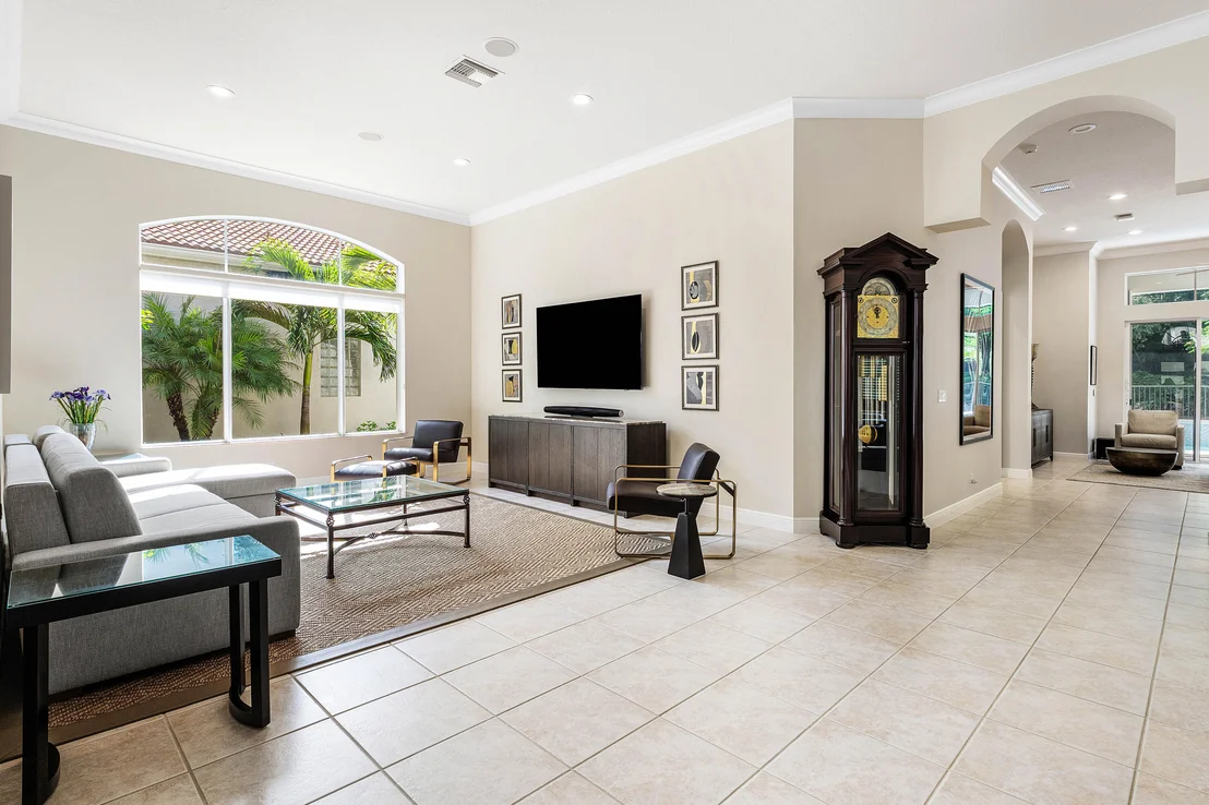 Photo of 8138 Valhalla Drive
