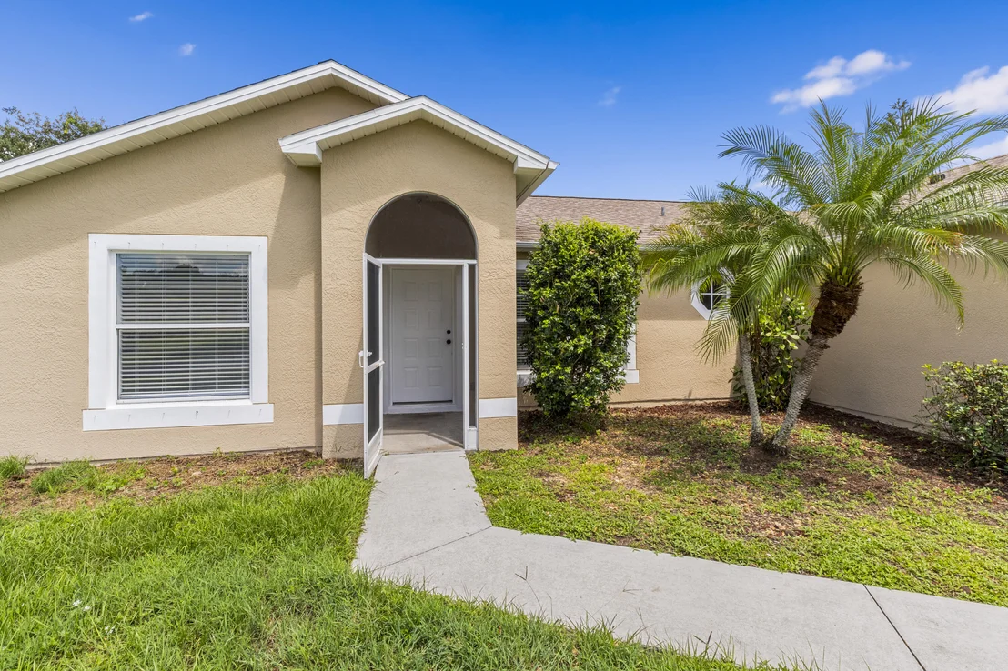 Photo of 717 Tulip Drive