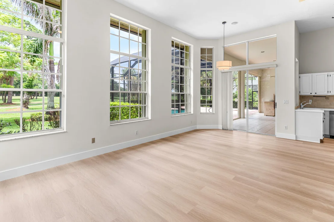 Photo of 9408 Meadowood Drive