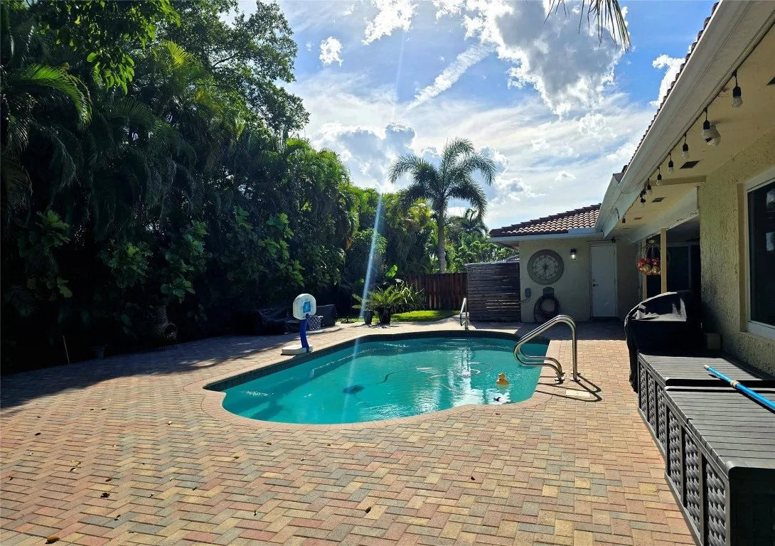 Photo of 400 Bonaventure Boulevard