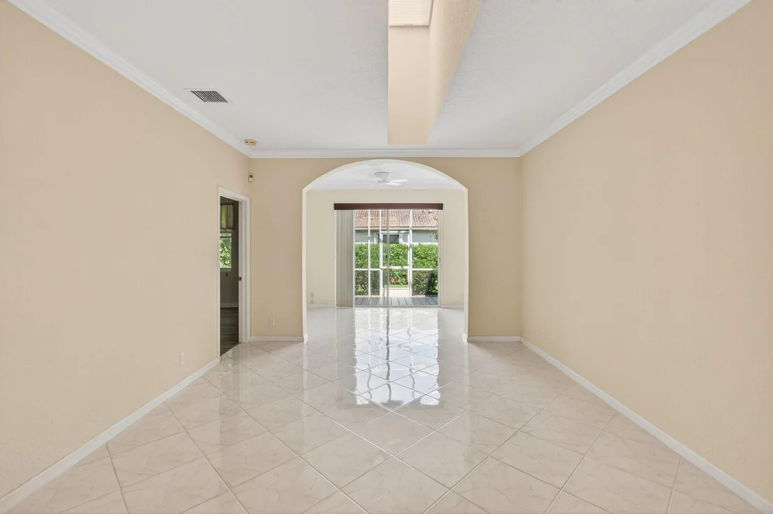 Photo of 5731 Emerald Cay Terrace