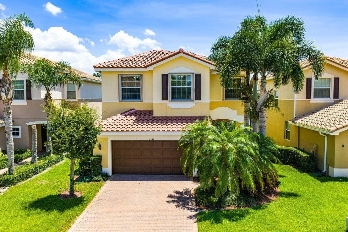 Photo of 8142 Cantabria Falls Drive