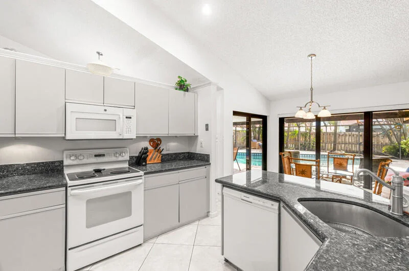 Photo of 6016 Sunberry Circle