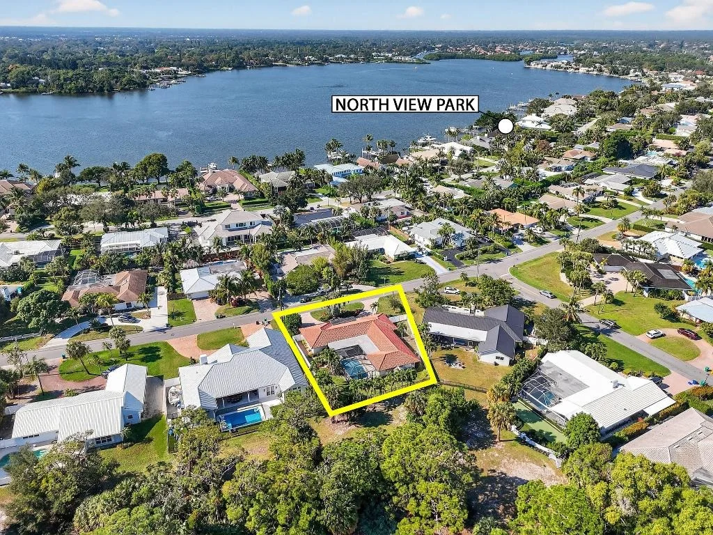 Photo of 198 Golfview Drive