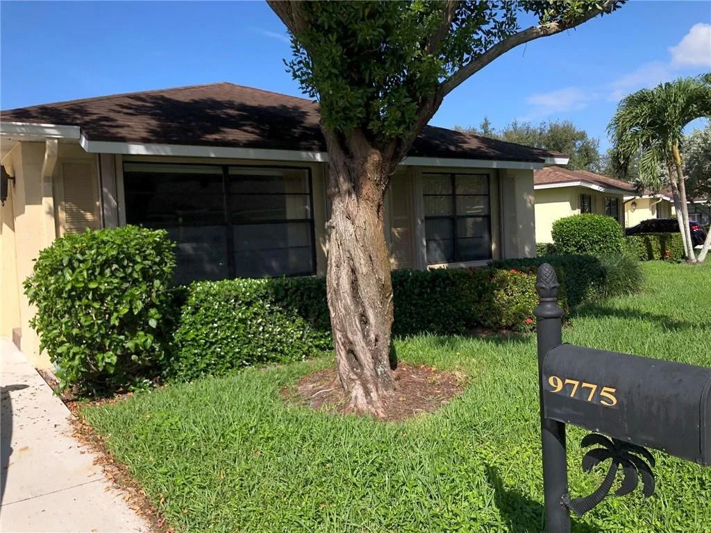 Photo of Unit B at 9775 Pecan Tree Drive