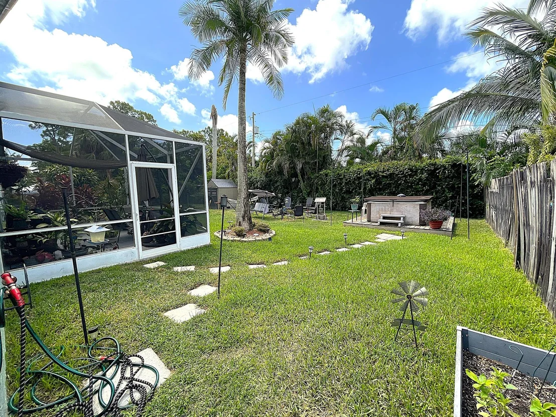 Photo of 5386 Van Buren Road