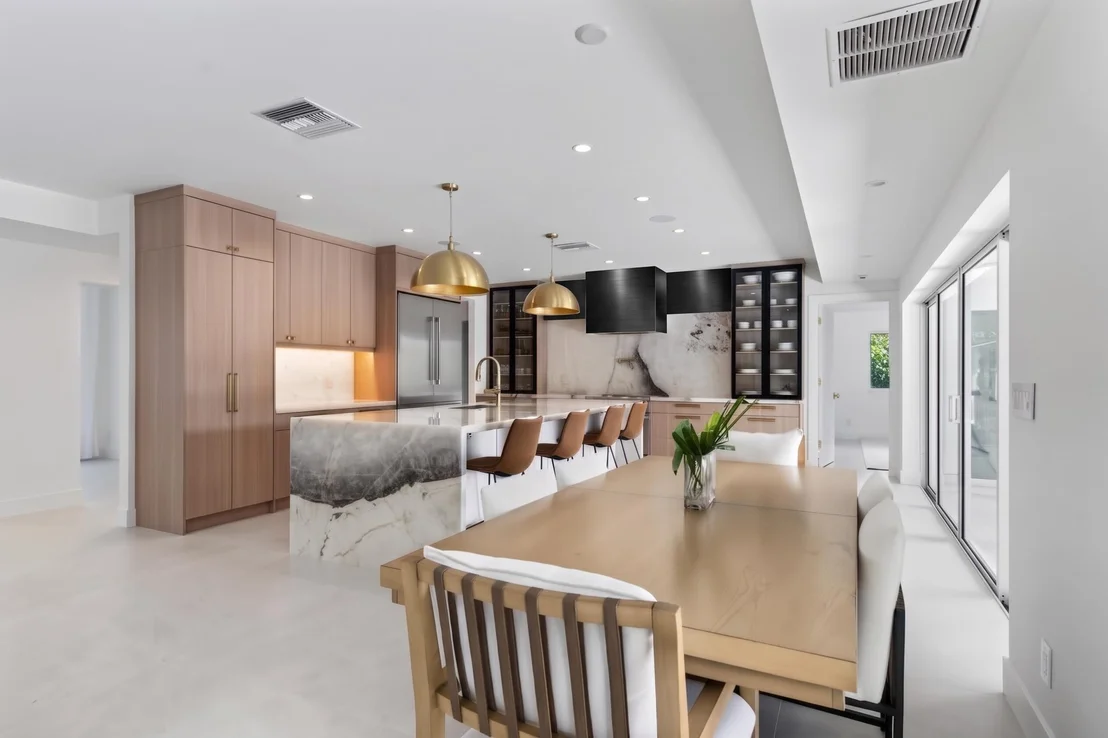 Photo of 229 GOLFVIEW Drive