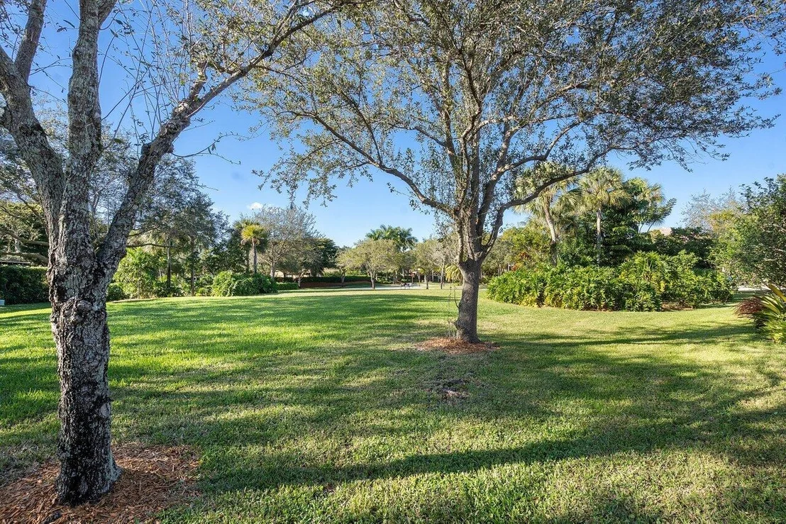 Photo of 1406 Blue Jay Circle