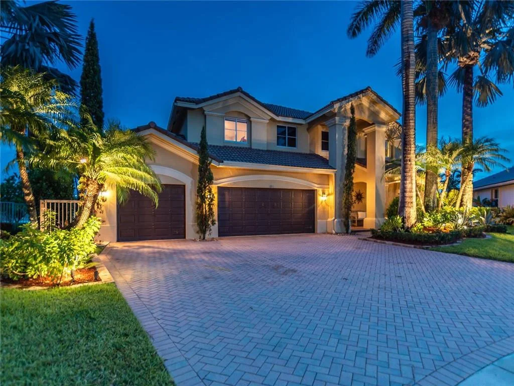 Photo of 2102 Quail Roost Drive