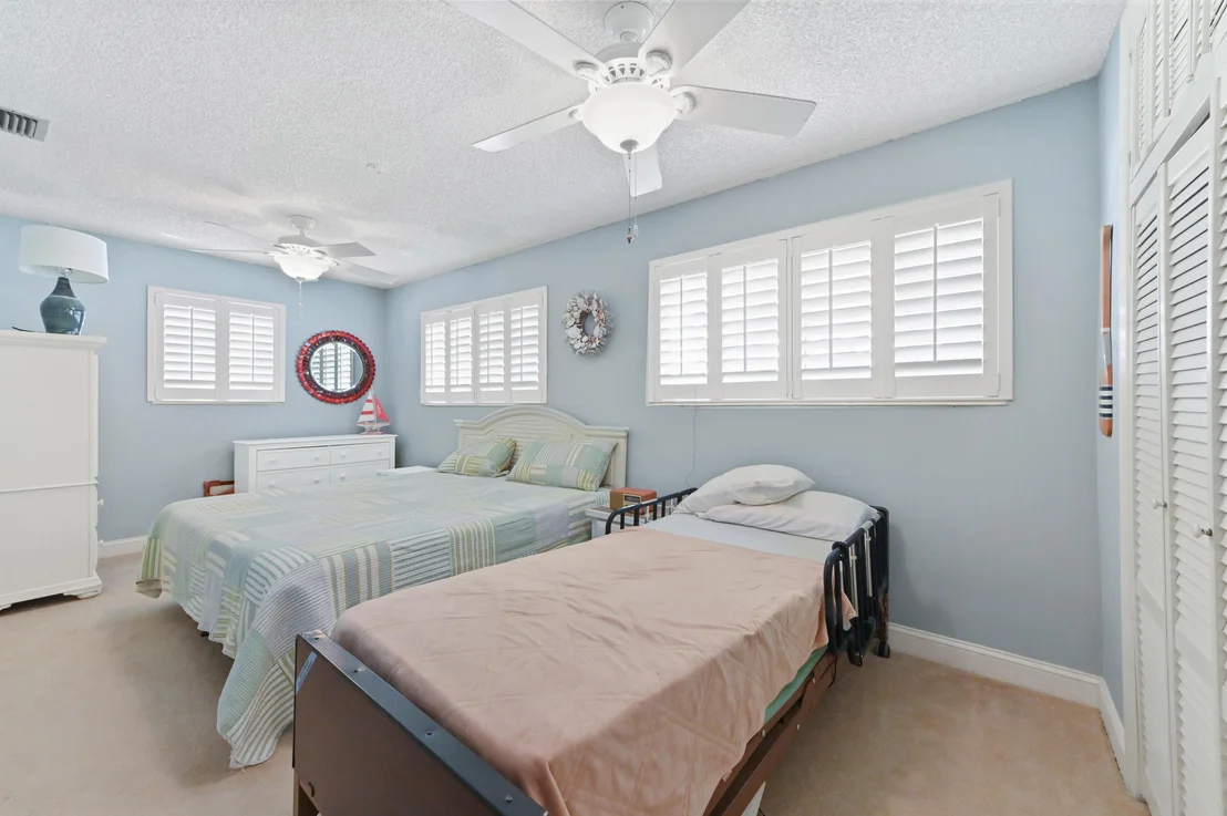 Photo of 144 Cayman Drive