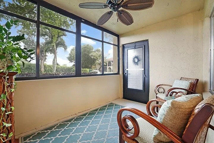 Photo of Unit D1 at 306 Pine Ridge Circle