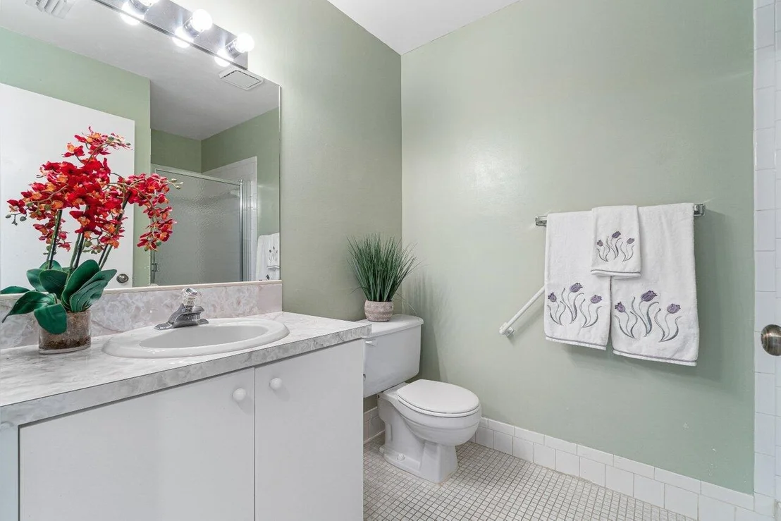 Photo of Unit B at 13923 Nesting Way