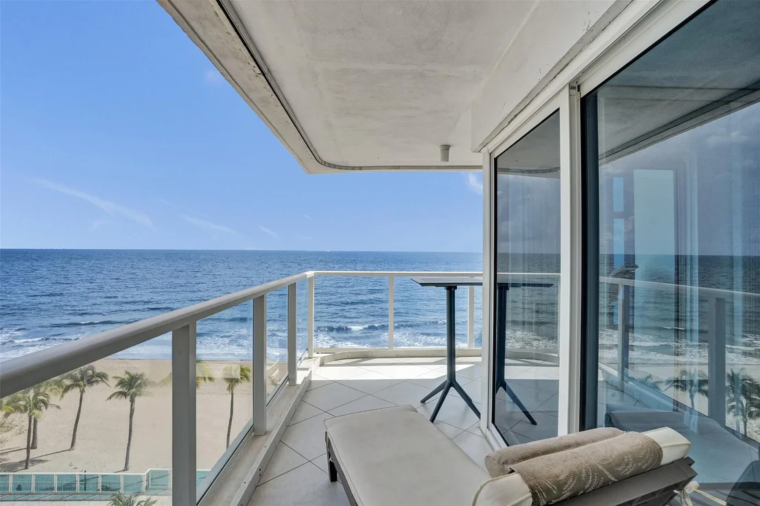 Photo of Unit 708 at 1360 S Ocean Boulevard