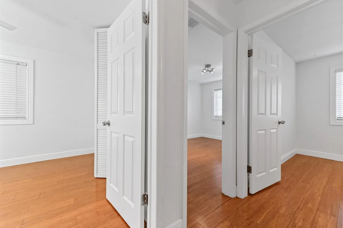 Photo of 1467 Cochran Drive