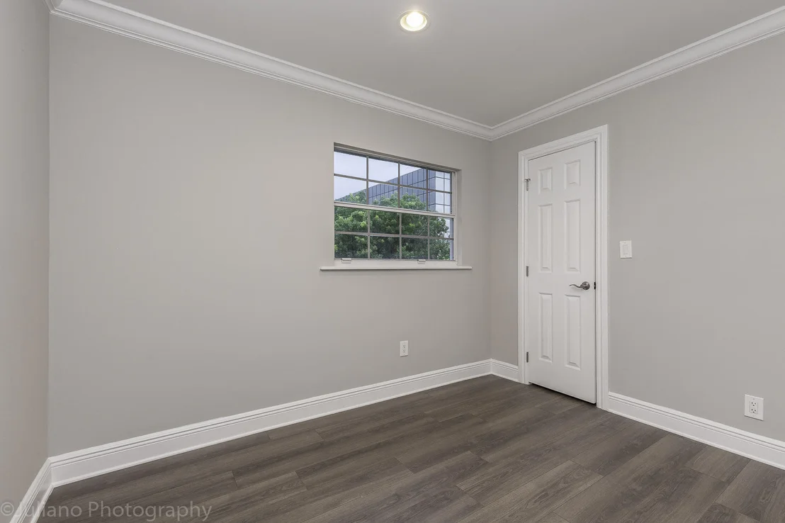 Photo of 1198 NE 3rd Avenue