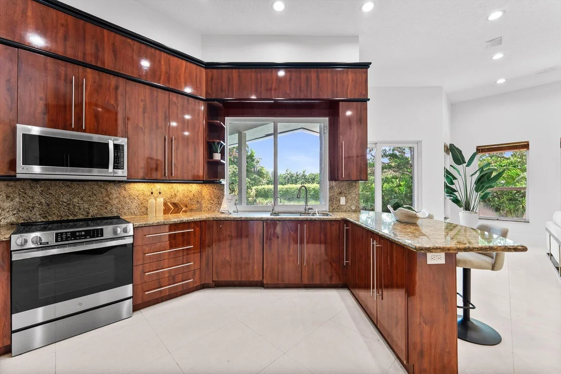 Photo of 7876 Mandarin Drive