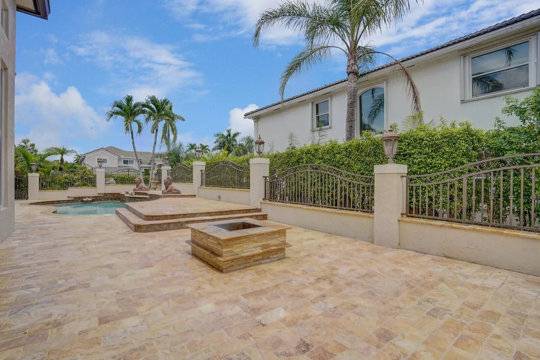 Photo of 10922 Bal Harbor Drive