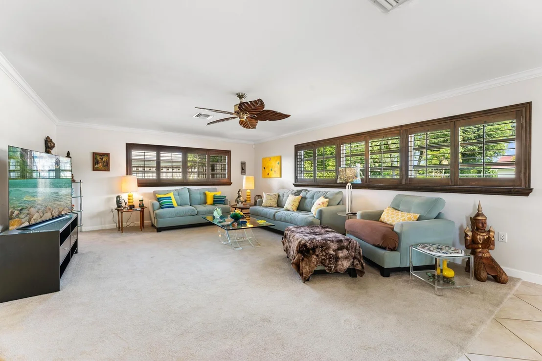 Photo of 8415 Pine Tree Lane